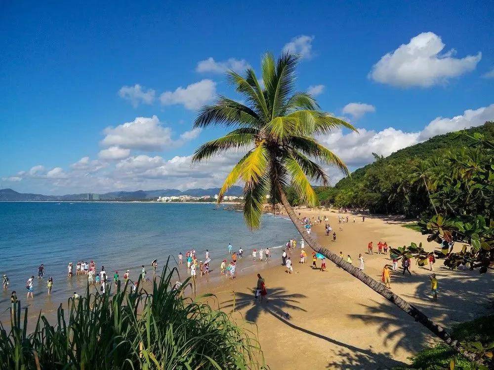 海南，热带天堂的碧海蓝天之旅